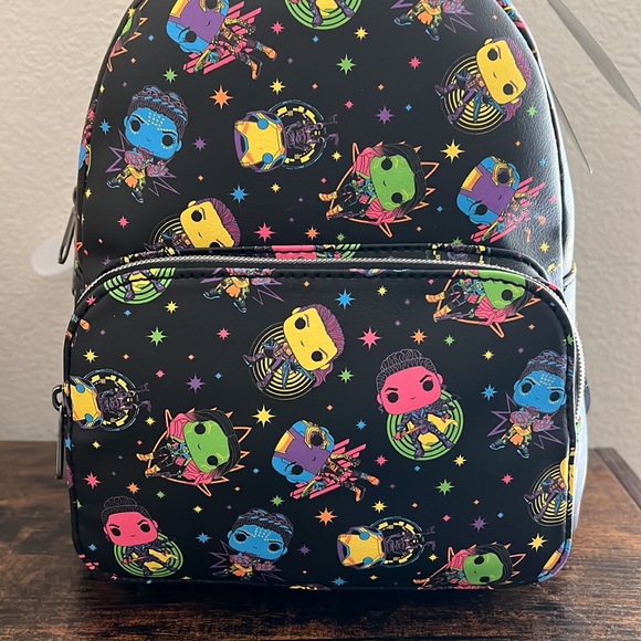 Marvel Funko Pop Infinity Saga Backpack - Picture 3 of 14